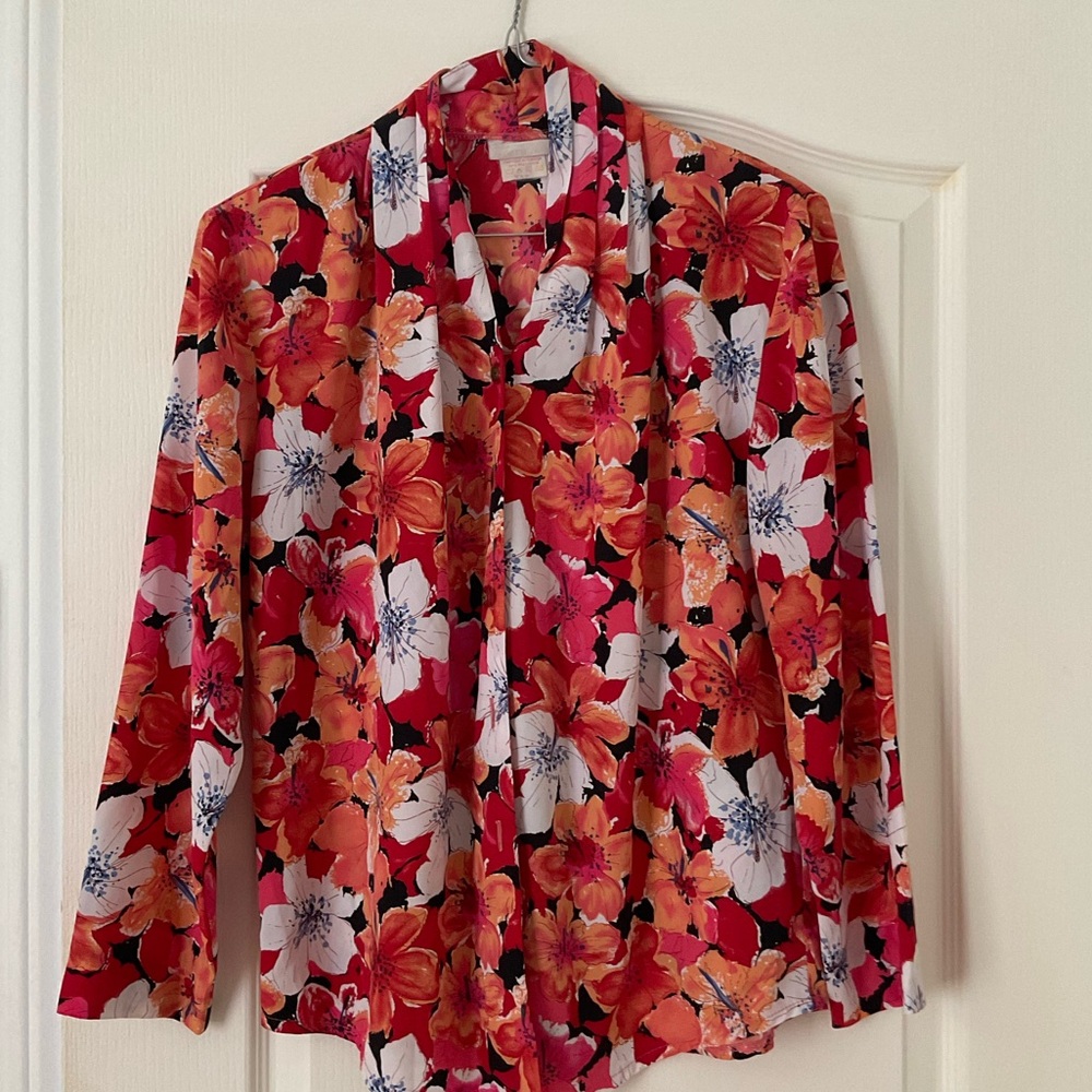Vintage Floral Shirt Size S Like New 🌸👚